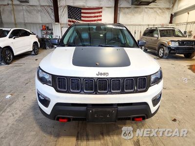 Piąte zdjęcie samochodu w środku: 2019 JEEP COMPASS TRAILHAWK VIN:3C4NJDDB0KT627678 - miniatura