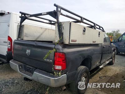 Trzecie zdjęcie samochodu z tyłu: 2016 RAM 2500 ST VIN:3C6UR5HJXGG317573 - miniatura