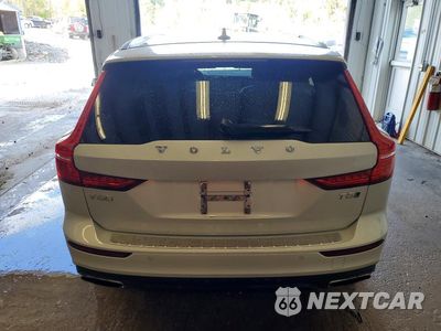 Zdjęcie 6 z 12 samochodu: 2020 VOLVO V60 CROSS COUNTRY T5 MOMENTUM VIN:YV4102WKXL1038372 - miniatura