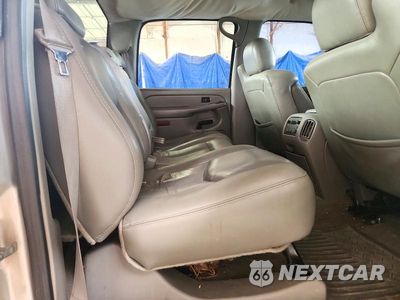 Zdjęcie 10 z 12 samochodu: 2005 CHEVROLET SILVERADO K2500 HEAVY DUTY VIN:1GCHK23205F849457 - miniatura