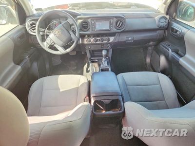 Zdjęcie 8 z 13 samochodu: 2017 TOYOTA TACOMA SR V6 VIN:3TMCZ5AN2HM080047 - miniatura