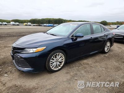 2019 TOYOTA CAMRY XLE 4T1B11HK3KU288329 - główne zdjęcie licytacji z USA - miniatura