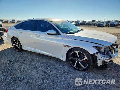 Czwarte zdjęcie samochodu z boku: 2018 HONDA ACCORD SPORT VIN:1HGCV1F39JA021142 - miniatura