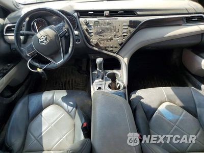 Zdjęcie 8 z 12 samochodu: 2018 TOYOTA CAMRY XLE VIN:4T1B11HK3JU037552 - miniatura