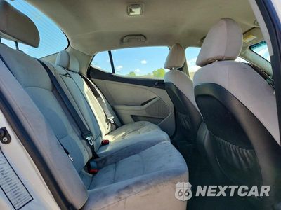 Zdjęcie 10 z 12 samochodu: 2015 KIA OPTIMA LX VIN:KNAGM4A73F5630982 - miniatura