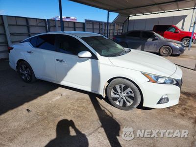 Czwarte zdjęcie samochodu z boku: 2019 NISSAN ALTIMA 2.5 S VIN:1N4BL4BV3KC164172 - miniatura