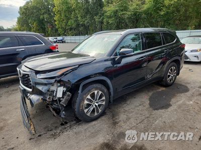 2021 TOYOTA HIGHLANDER XLE 5TDGZRBH1MS528273 - główne zdjęcie licytacji z USA - miniatura