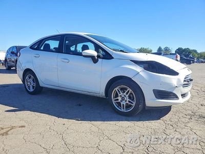 Czwarte zdjęcie samochodu z boku: 2019 FORD FIESTA SE VIN:3FADP4BJ2KM164365 - miniatura