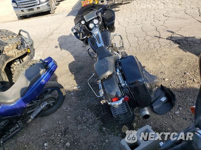 Czwarte zdjęcie samochodu z boku: 2016 HARLEY-DAVIDSON FLTRXS ROAD GLIDE SPECIAL VIN:1HD1KTM12GB648410 - miniatura
