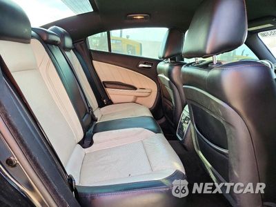Zdjęcie 10 z 12 samochodu: 2016 DODGE CHARGER SXT VIN:2C3CDXHGXGH122984 - miniatura