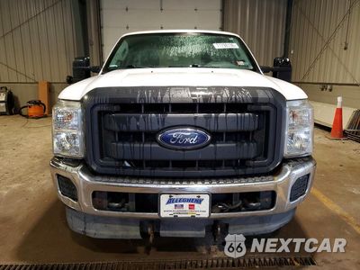 Piąte zdjęcie samochodu w środku: 2015 FORD F250 SUPER DUTY VIN:1FT7X2B64FEA59460 - miniatura