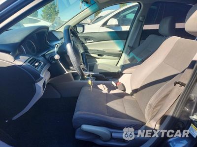 Zdjęcie 7 z 12 samochodu: 2012 HONDA ACCORD LX VIN:1HGCP2F30CA163513 - miniatura