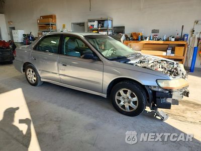 Czwarte zdjęcie samochodu z boku: 2002 HONDA ACCORD EX VIN:1HGCG56642A024365 - miniatura