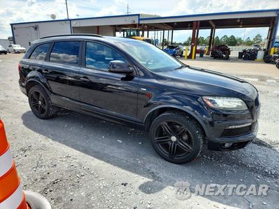Czwarte zdjęcie samochodu z boku: 2013 AUDI Q7 PRESTIGE VIN:WA1WMAFE7DD000741 - miniatura