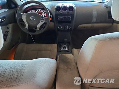 Zdjęcie 8 z 12 samochodu: 2012 NISSAN ALTIMA 2.5 S VIN:1N4AL2APXCN522831 - miniatura