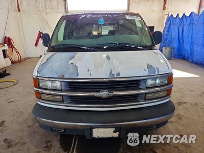 Piąte zdjęcie samochodu w środku: 1999 CHEVROLET EXPRESS G1500 VIN:1GBFG15R1X1002190 - miniatura