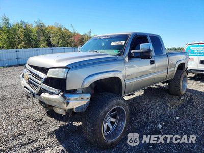 2003 CHEVROLET SILVERADO K2500 HEAVY DUTY 1GCHK29113E106310 - główne zdjęcie licytacji z USA - miniatura