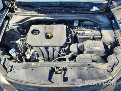 Zdjęcie 11 z 12 samochodu: 2017 HYUNDAI ELANTRA SE VIN:KMHD84LF6HU223905 - miniatura
