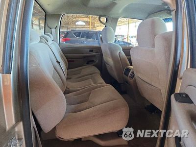 Zdjęcie 10 z 12 samochodu: 2005 CHEVROLET SILVERADO C1500 VIN:2GCEC13T051319399 - miniatura