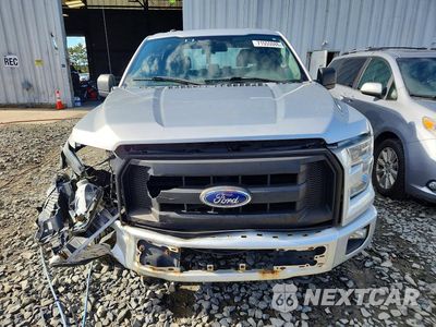 Piąte zdjęcie samochodu w środku: 2017 FORD F150 SUPERCREW VIN:1FTFW1EF7HFA43870 - miniatura