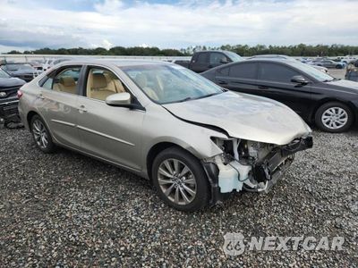 Czwarte zdjęcie samochodu z boku: 2015 TOYOTA CAMRY XLE VIN:4T4BF1FK4FR486448 - miniatura