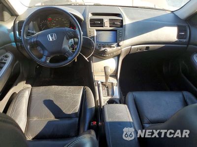 Zdjęcie 8 z 12 samochodu: 2006 HONDA ACCORD EX VIN:1HGCM66876A063649 - miniatura