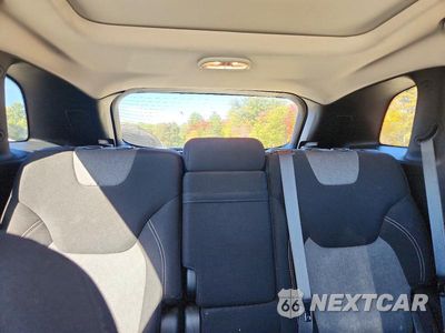 Zdjęcie 10 z 13 samochodu: 2014 JEEP CHEROKEE LATITUDE VIN:1C4PJLCB4EW126425 - miniatura