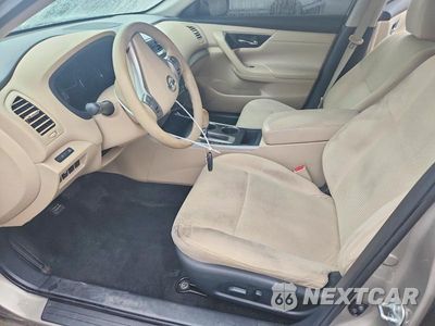 Zdjęcie 7 z 13 samochodu: 2015 NISSAN ALTIMA 2.5 S VIN:1N4AL3AP3FC460596 - miniatura
