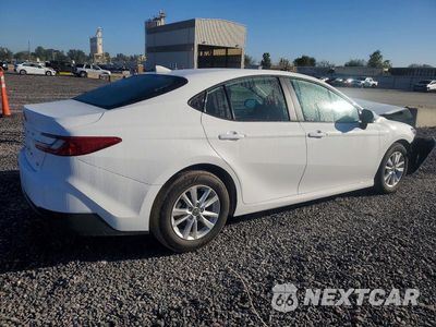 Trzecie zdjęcie samochodu z tyłu: 2026 TOYOTA CAMRY LE VIN:4T1DAACK2TU218354 - miniatura