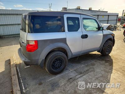 Trzecie zdjęcie samochodu z tyłu: 2003 HONDA ELEMENT EX VIN:5J6YH28593L000423 - miniatura