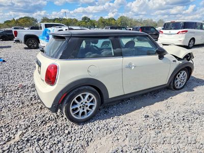 Trzecie zdjęcie samochodu z tyłu: 2021 MINI COOPER VIN:WMWXR3C01M2N55032 - miniatura
