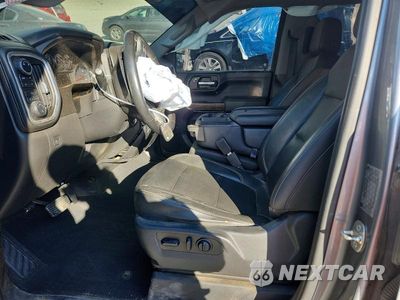 Zdjęcie 9 z 14 samochodu: 2019 CHEVROLET SILVERADO K1500 LT VIN:3GCUYDED5KG148916 - miniatura