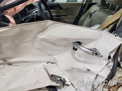 Zdjęcie 7 z 13 samochodu: 2016 HONDA ACCORD LX VIN:1HGCR2F37GA198789 - miniatura