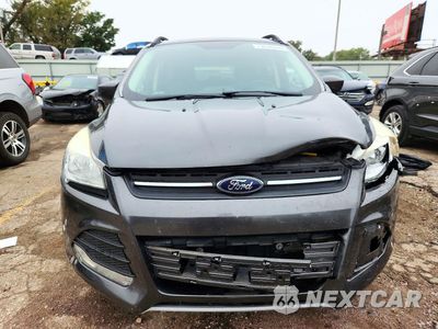 Piąte zdjęcie samochodu w środku: 2016 FORD ESCAPE SE VIN:1FMCU0GX9GUC58701 - miniatura
