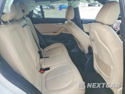 Zdjęcie 11 z 13 samochodu: 2018 BMW X1 XDRIVE28I VIN:WBXHT3C35J5L25414 - miniatura