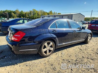 Trzecie zdjęcie samochodu z tyłu: 2010 MERCEDES-BENZ S 550 4MATIC VIN:WDDNG8GB8AA312205 - miniatura