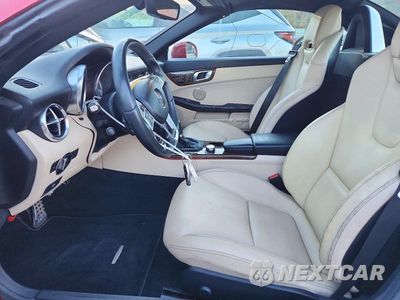 Zdjęcie 7 z 12 samochodu: 2015 MERCEDES-BENZ SLK 250 VIN:WDDPK4HAXFF108263 - miniatura