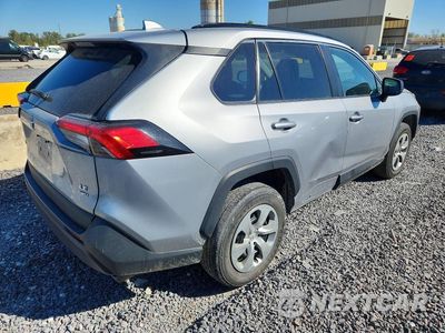 Trzecie zdjęcie samochodu z tyłu: 2021 TOYOTA RAV4 LE VIN:2T3F1RFVXMW187036 - miniatura