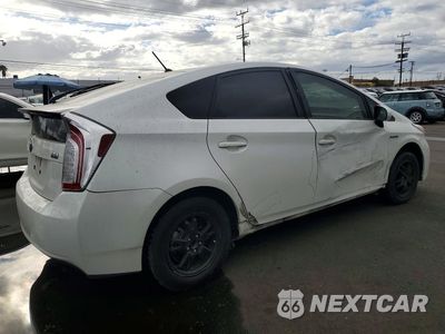Trzecie zdjęcie samochodu z tyłu: 2012 TOYOTA PRIUS TWO VIN:JTDKN3DU3C5510116 - miniatura