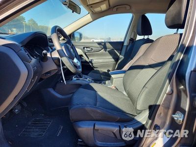 Zdjęcie 7 z 14 samochodu: 2018 NISSAN ROGUE S VIN:KNMAT2MT5JP541050 - miniatura