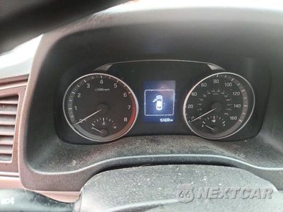 Zdjęcie 9 z 12 samochodu: 2018 HYUNDAI ELANTRA SEL VIN:KMHD84LF1JU726280 - miniatura