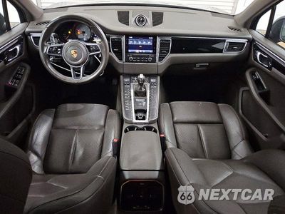 Zdjęcie 8 z 14 samochodu: 2018 PORSCHE MACAN S VIN:WP1AB2A51JLB35815 - miniatura