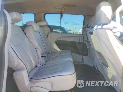 Zdjęcie 11 z 13 samochodu: 2017 CHRYSLER PACIFICA LIMITED VIN:2C4RC1GG5HR653156 - miniatura