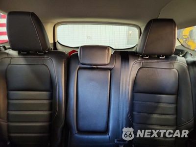 Zdjęcie 10 z 14 samochodu: 2019 FORD ESCAPE TITANIUM VIN:1FMCU9J97KUB51640 - miniatura