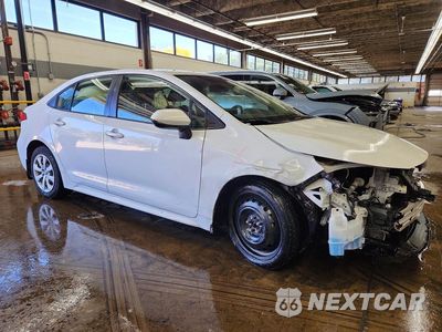 Czwarte zdjęcie samochodu z boku: 2021 TOYOTA COROLLA LE VIN:JTDEPMAE7MJ124625 - miniatura