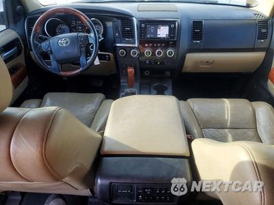 Zdjęcie 8 z 14 samochodu: 2018 TOYOTA SEQUOIA PLATINUM VIN:5TDDW5G15JS156156 - miniatura