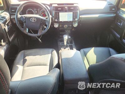 Zdjęcie 8 z 13 samochodu: 2024 TOYOTA 4RUNNER TRD OFF-ROAD PREMIUM VIN:JTERU5JR7R6216536 - miniatura