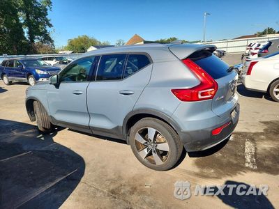 Drugie zdjęcie samochodu z przodu: 2020 VOLVO XC40 T5 MOMENTUM VIN:YV4162UKXL2339817 - miniatura