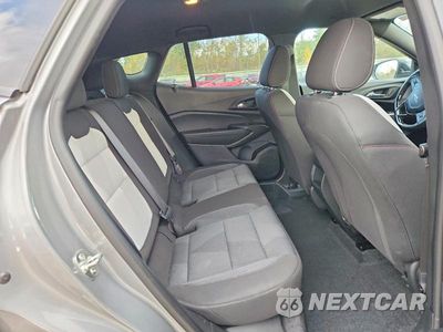 Zdjęcie 11 z 13 samochodu: 2025 CHEVROLET TRAX 1RS VIN:KL77LGEP9SC211961 - miniatura