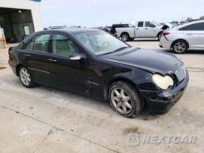 Czwarte zdjęcie samochodu z boku: 2003 MERCEDES-BENZ C 320 VIN:WDBRF64J33F406124 - miniatura